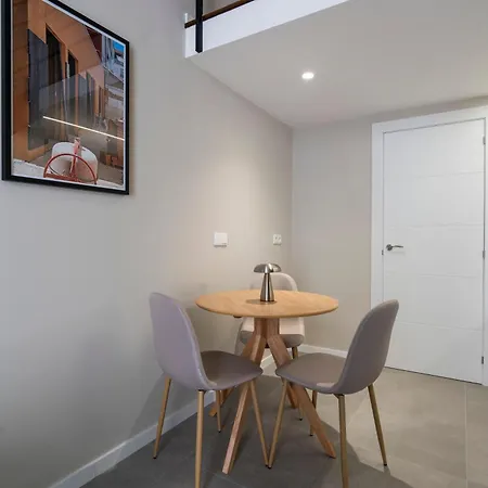 Hotel apartamentowy Vlc Host - Sumsi Walencja