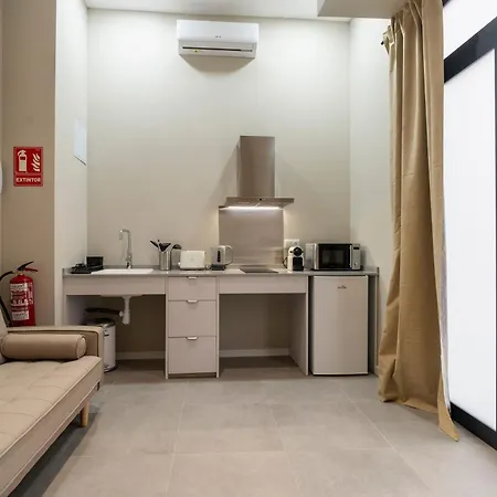 Hotel apartamentowy Vlc Host - Sumsi 4*